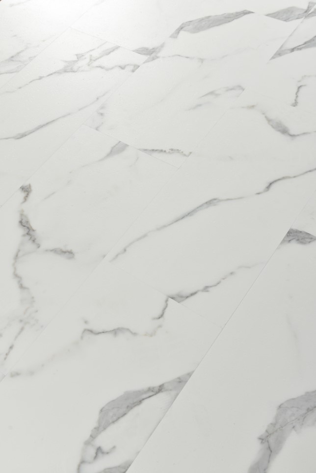 "Madera"SPC Expert Vinil №818 Мрамор южный 626*313*4 мм+1,5мм 1уп-2,3512м2/12шт - вид сзади